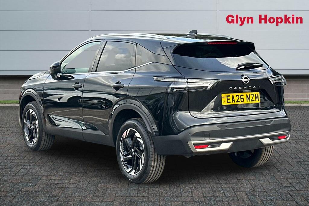 Nissan Qashqai Hatchback EA26NZM Black #5