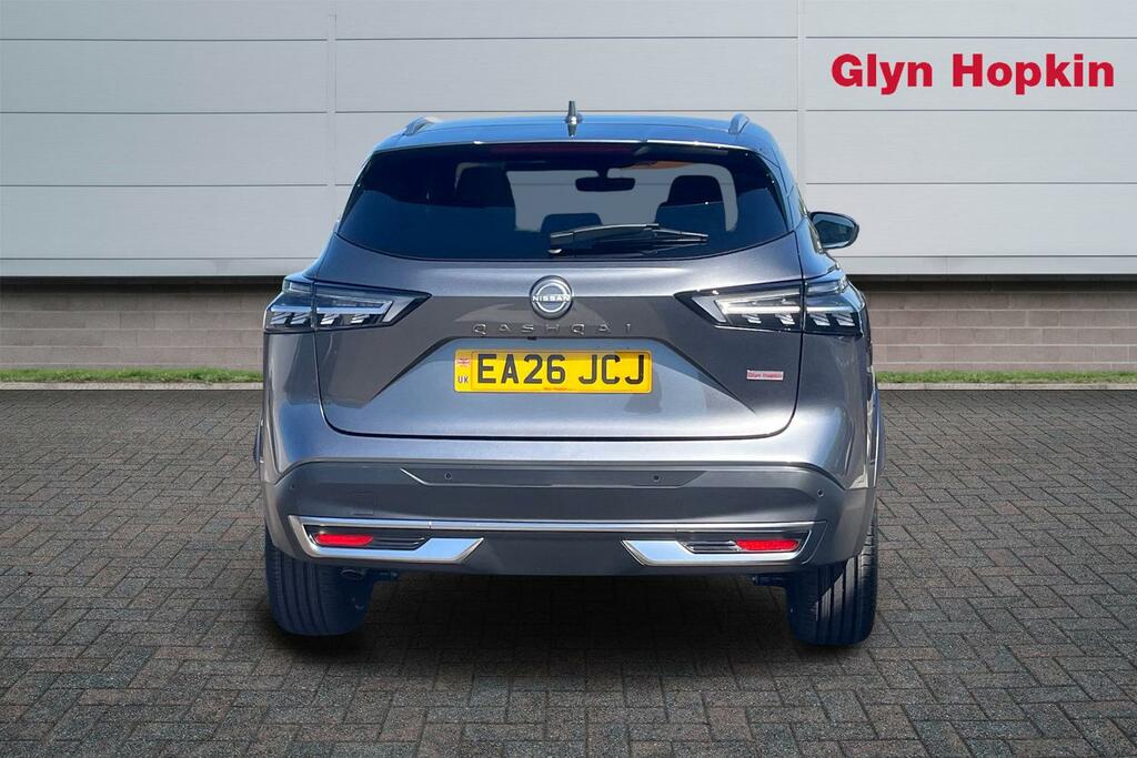 Nissan Qashqai 1.3 Dig-t Mh Tekna EA26JCJ #4