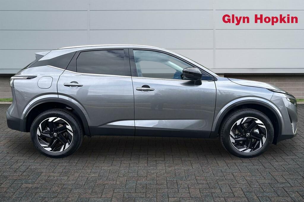 Nissan Qashqai 1.3 Dig-t Mh 158 N-connecta Xtronic  #2