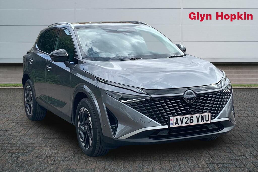 Nissan Qashqai Hatchback Grey