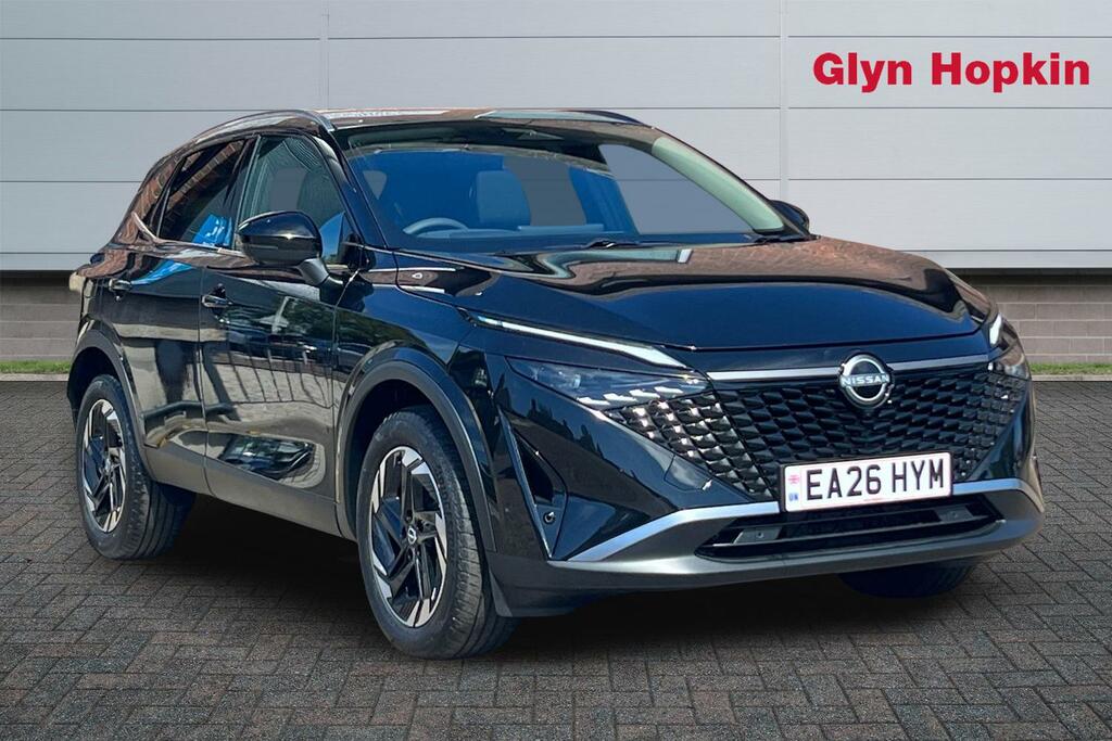 Nissan Qashqai 1.5 E-power N-connecta Glass Roof Black