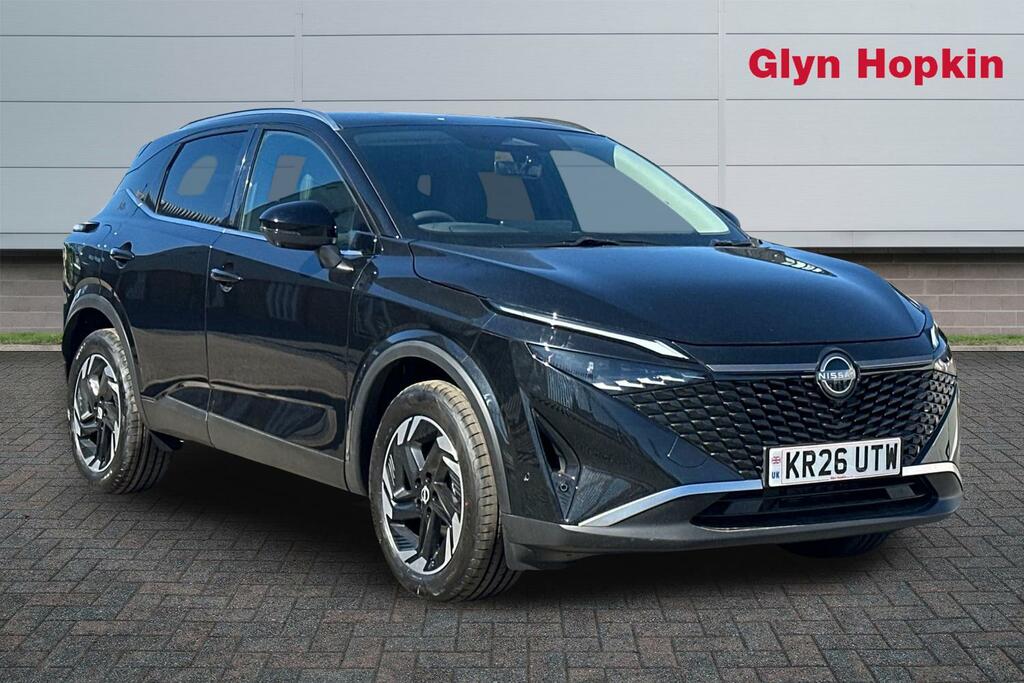 Nissan Qashqai 1.5 E-power 205 N-connecta Glass Roof Black