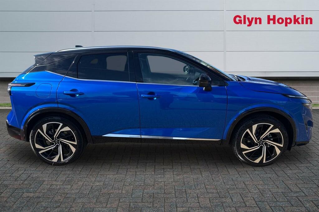 Nissan Qashqai 1.3 Dig-t Mh 158 Tekna LS26XJW Blue #2