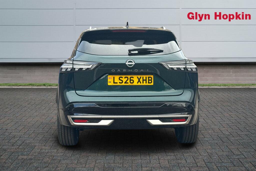 Nissan Qashqai 1.3 Dig-t Mh 158 Tekna LS26XHB #4