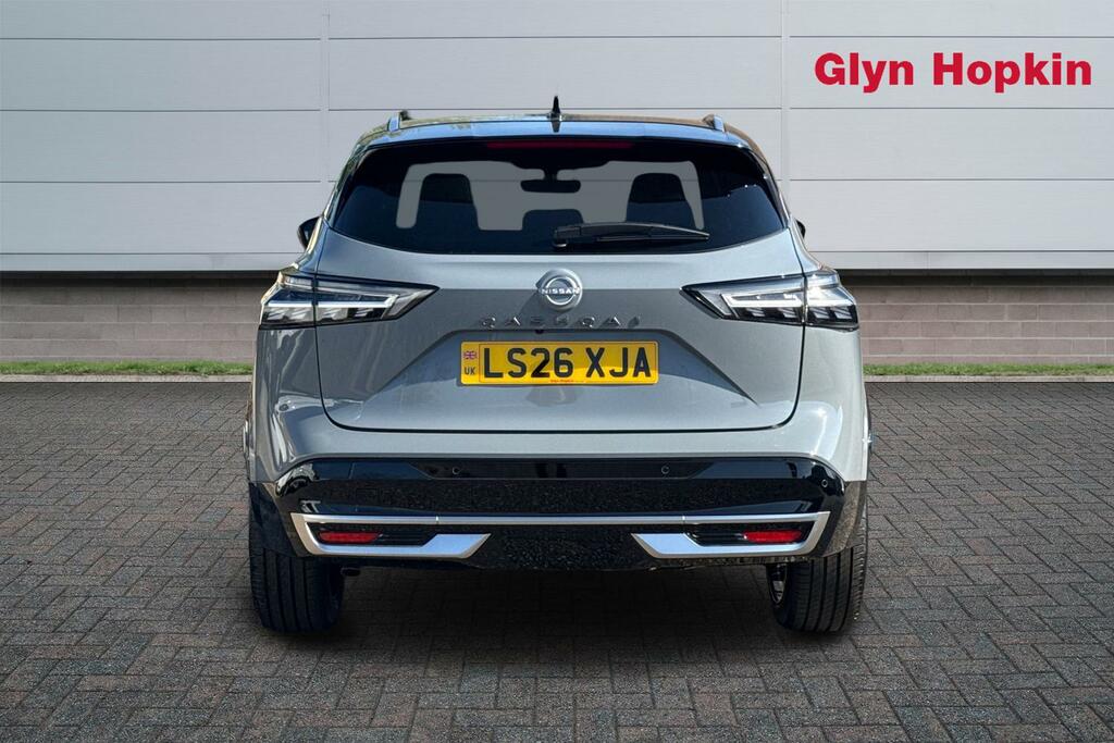 Nissan Qashqai 1.3 Dig-t Mh 158 Tekna LS26XJA Grey #4
