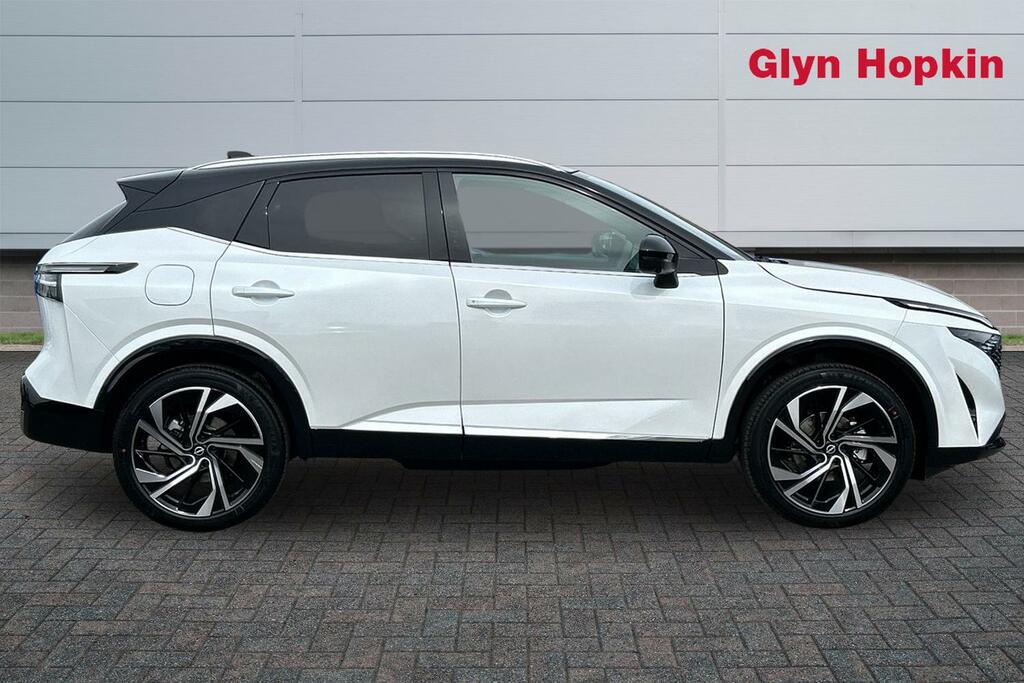 Nissan Qashqai 1.3 Dig-t Mh 158 Tekna EA26HYH White #2