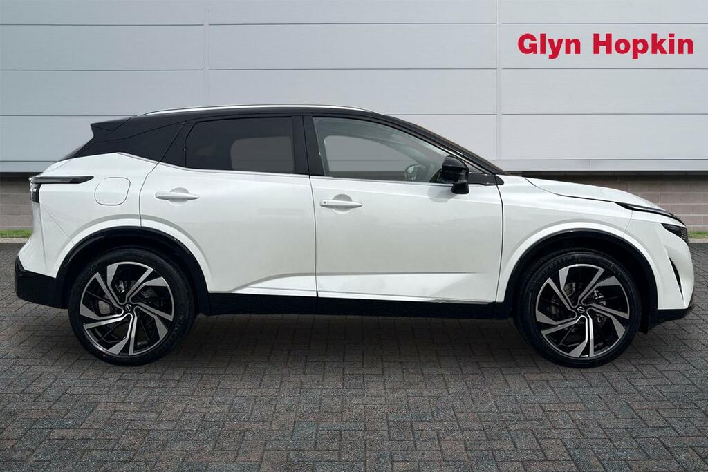 Nissan Qashqai 1.3 Dig-t Mh 158 Tekna EA26HZU White #2