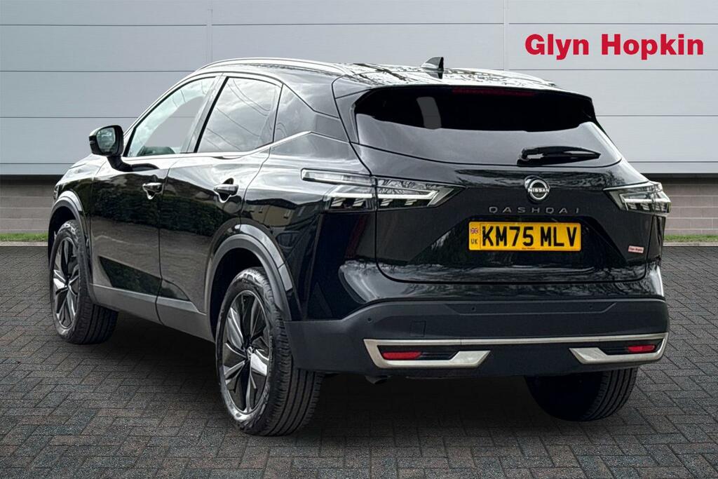 Nissan Qashqai 1.3 Dig-t Mh 158 Tekna Xtronic KM75MLV Black #5