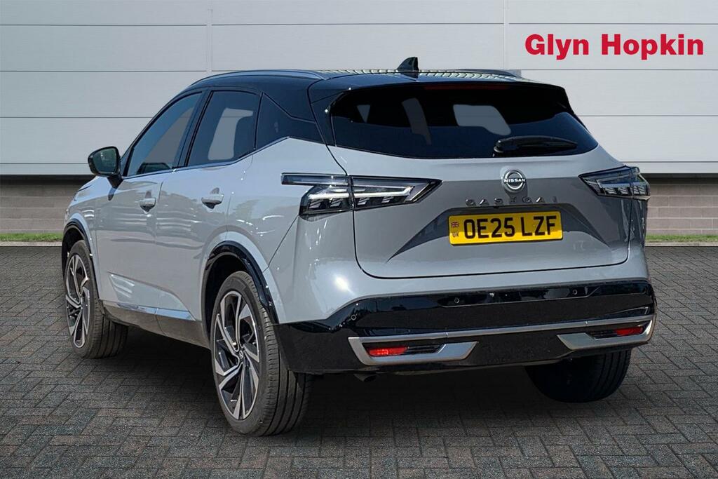 Nissan Qashqai 1.3 Dig-t Mh 158 Tekna Xtronic OE25LZF Grey #5