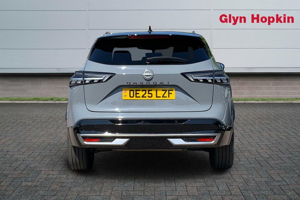 Nissan Qashqai 1.3 Dig-t Mh 158 Tekna Xtronic OE25LZF Grey #4
