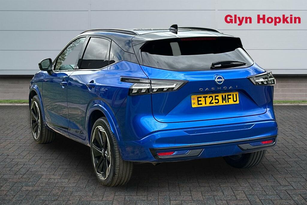 Nissan Qashqai 1.3 Dig-t Mh N-design ET25MFU Black #5