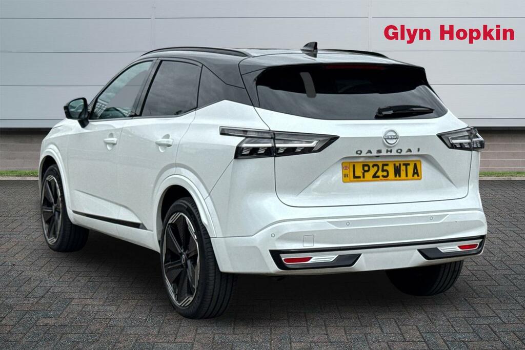 Nissan Qashqai 1.3 Dig-t Mh 158 N-design LP25WTA Black #5