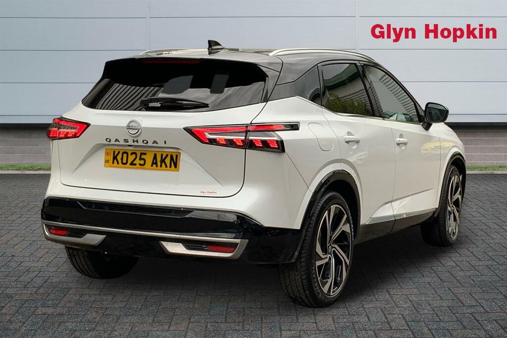 Nissan Qashqai 1.3 Dig-t Mh 158 Tekna KO25AKN Black #3