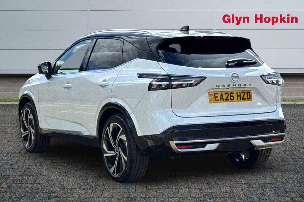 Nissan Qashqai 1.3 Dig-t Mh 158 Tekna White #5