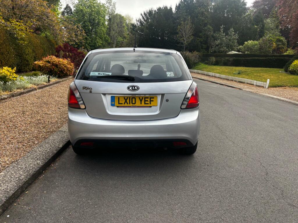 Kia RIO 1.4 2 Silver #4