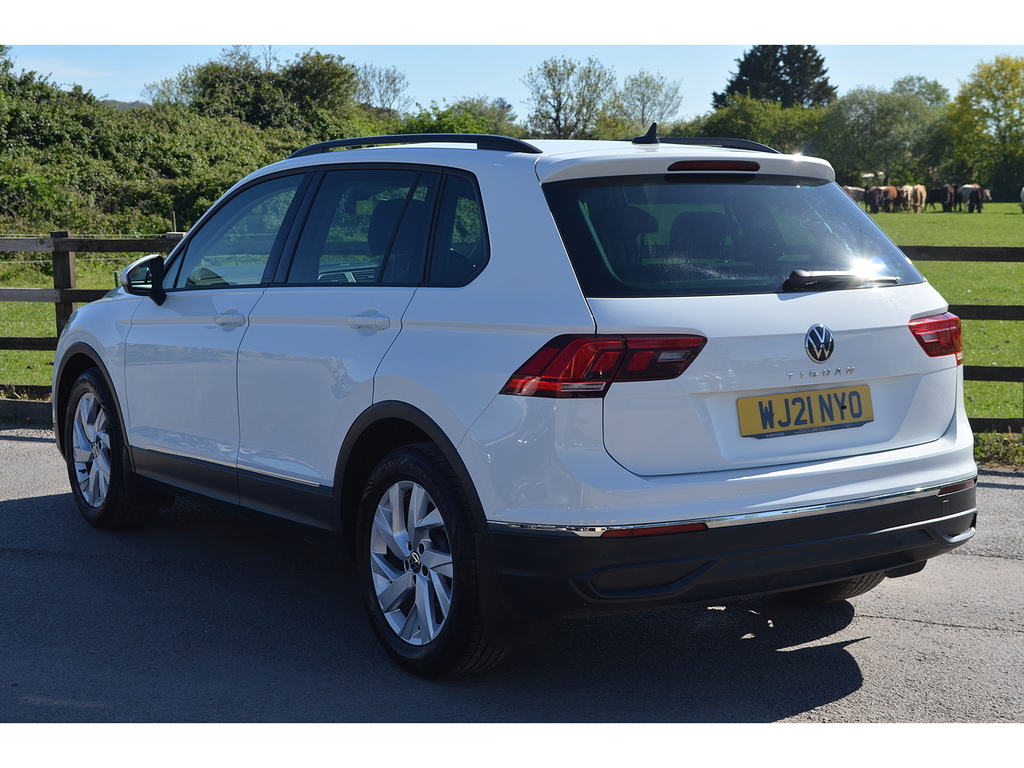 Volkswagen Tiguan Tsi Life WJ21NYO White #6
