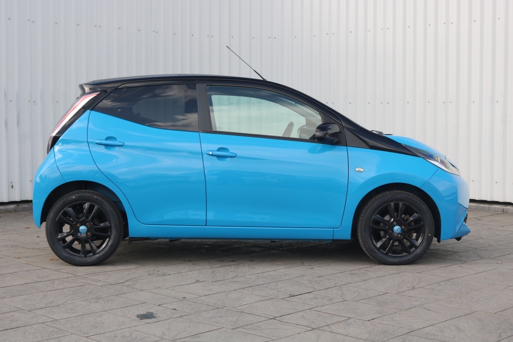 Toyota Aygo Hatchback 1.0 Vvt-i Blue #2