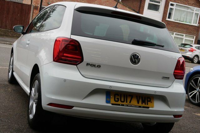 Volkswagen Polo 2017 1.0 Bluemotion Tech Match Edition Hatchback 3 GU17VMP White #5