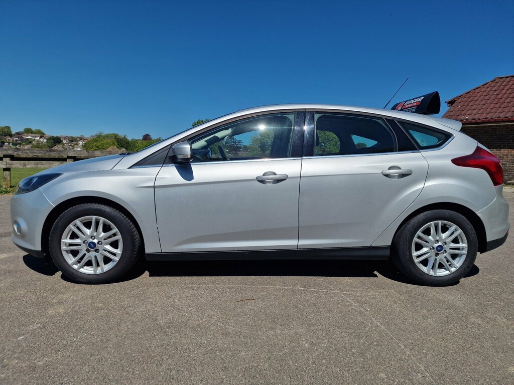 Ford Focus 2013 Ford Focus 1.6 Full Service His NK13YUE Silver #2