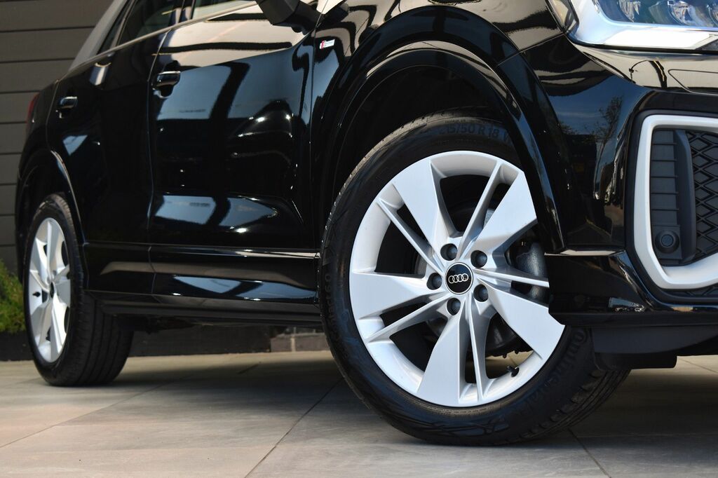 Audi Q2 1.5 Tfsi Cod 35 S Line Suv Euro WG23LKX Black #3