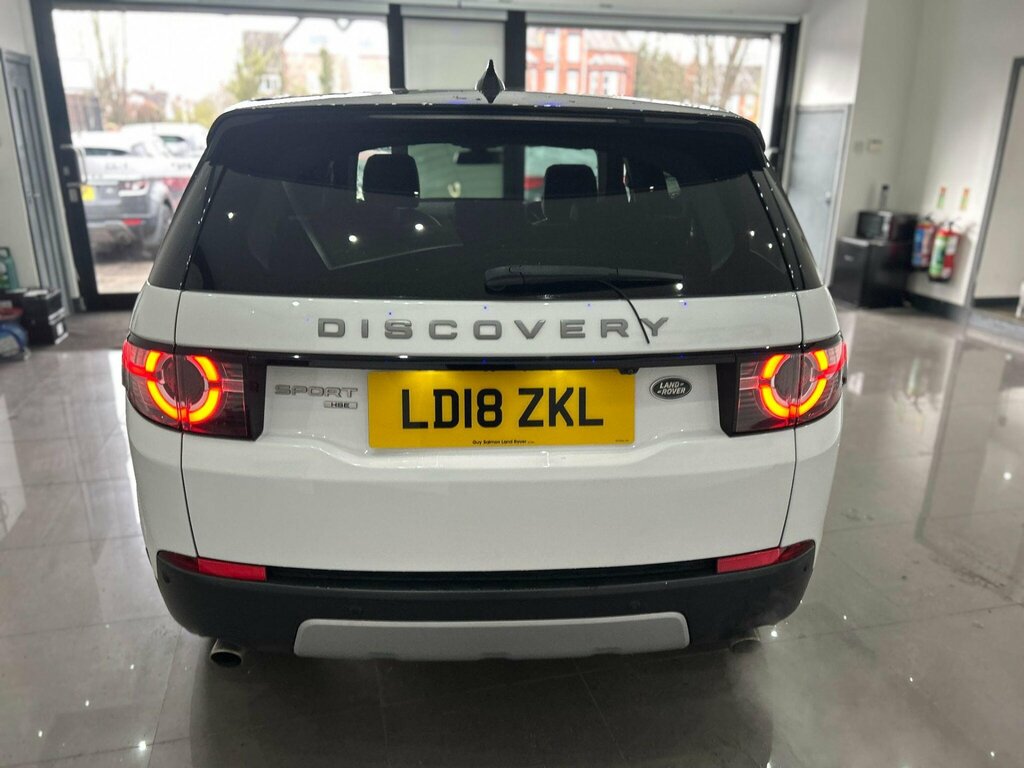 Land Rover Discovery Sport 2.0 Si4 Hse 4Wd Euro 6 Ss White #3