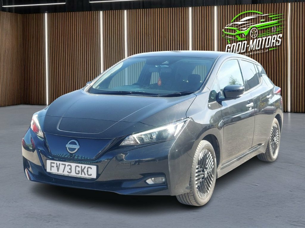 Nissan Leaf Hatchback FV73GKC Black #2