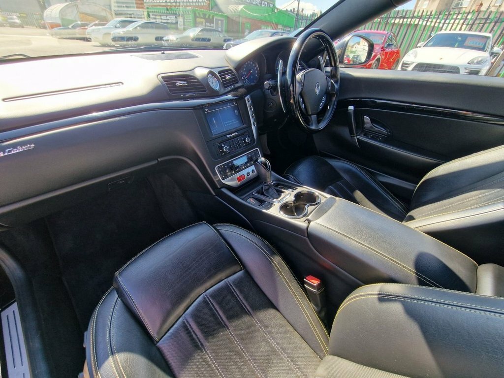 Maserati GranCabrio V8 Mc Mc Shift White #28