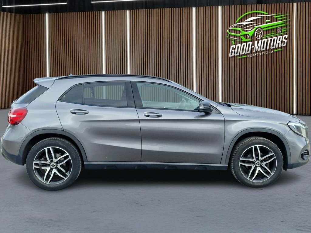 Mercedes-Benz GLA Class Suv WF69UNV Grey #5