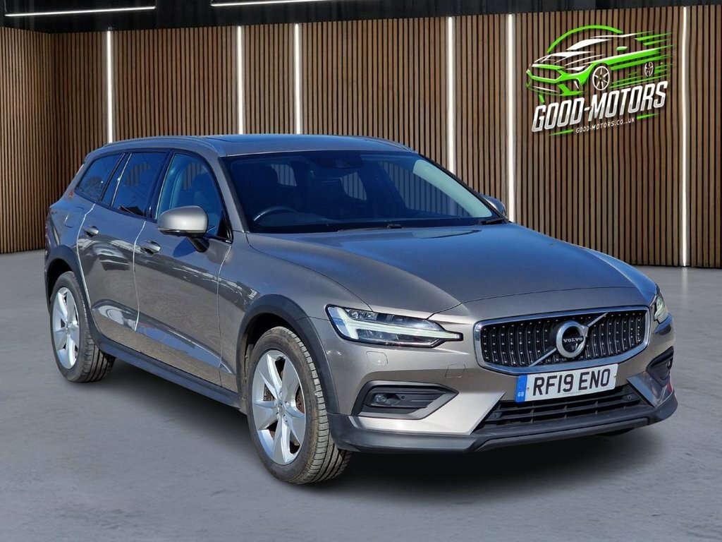 Volvo V60 Cross Country 2L Plus RF19ENO Grey #2