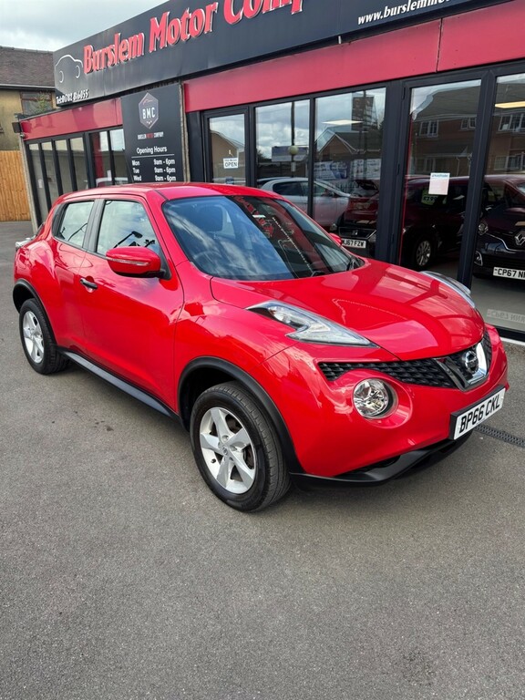 Nissan Juke 1.6 Visia Euro 6 Red