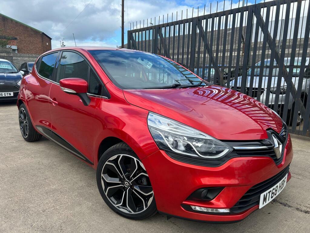 Renault Clio 0.9 Tce Iconic Euro 6 S S Red