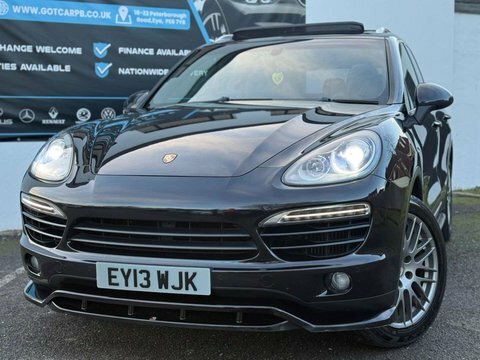Porsche Cayenne 3.0 Td V6 EY13WJK Black #5