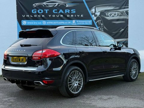 Porsche Cayenne 3.0 Td V6 EY13WJK Black #2