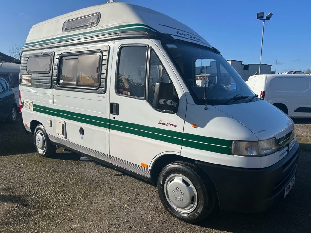 Peugeot Boxer 2.5 Td Talisman White #1