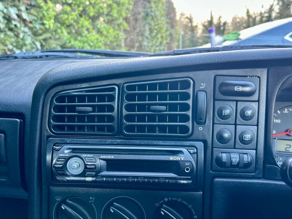 Volkswagen Corrado 2.0 8V Blue #16
