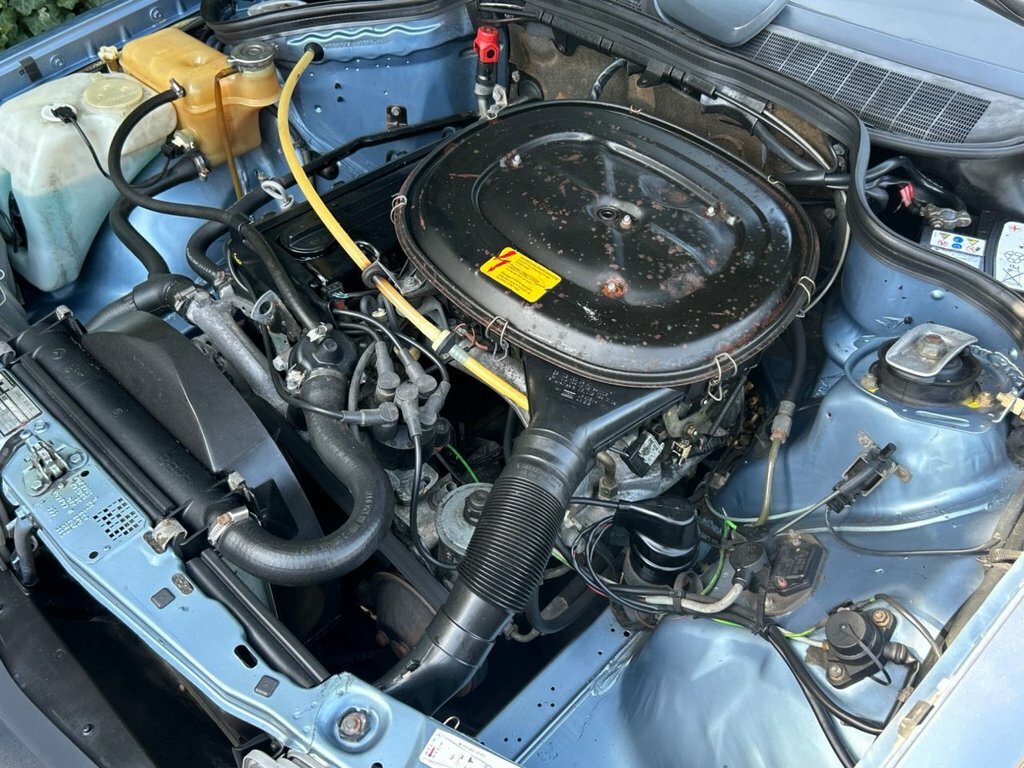 Mercedes-Benz 190 D 1987 115,000 Miles Blue #84