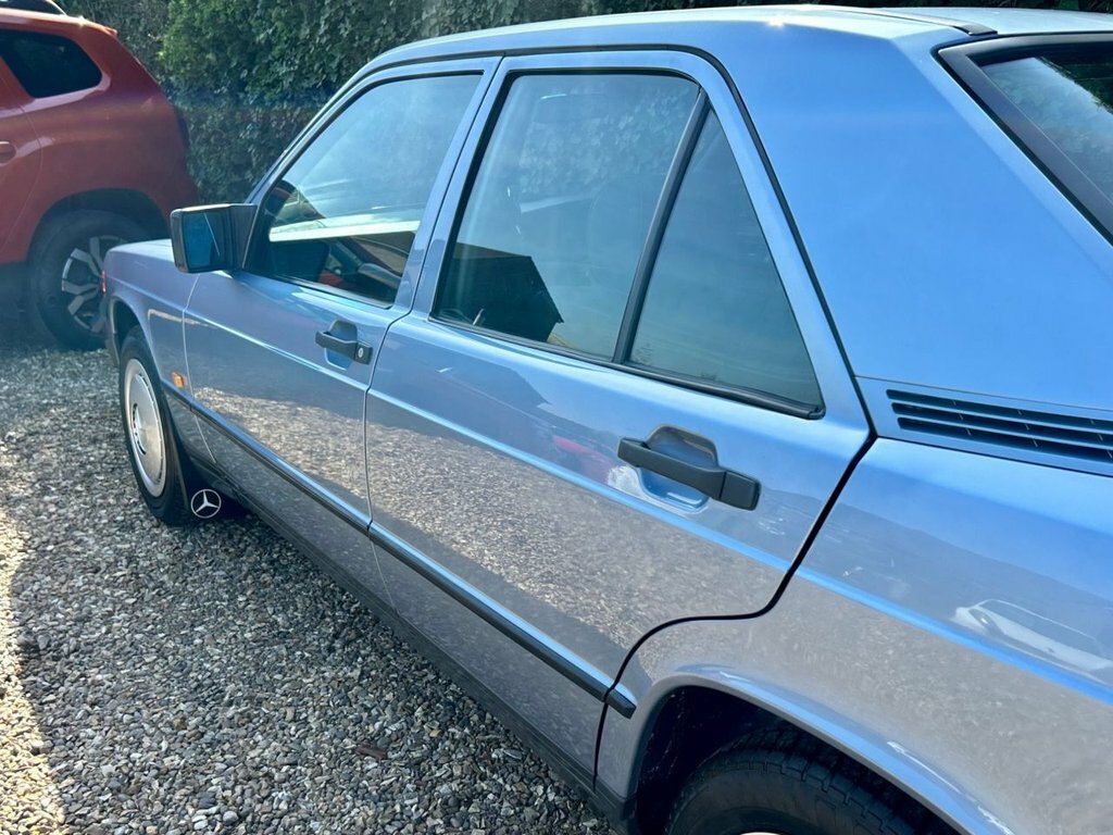 Mercedes-Benz 190 D 1987 115,000 Miles Blue #58