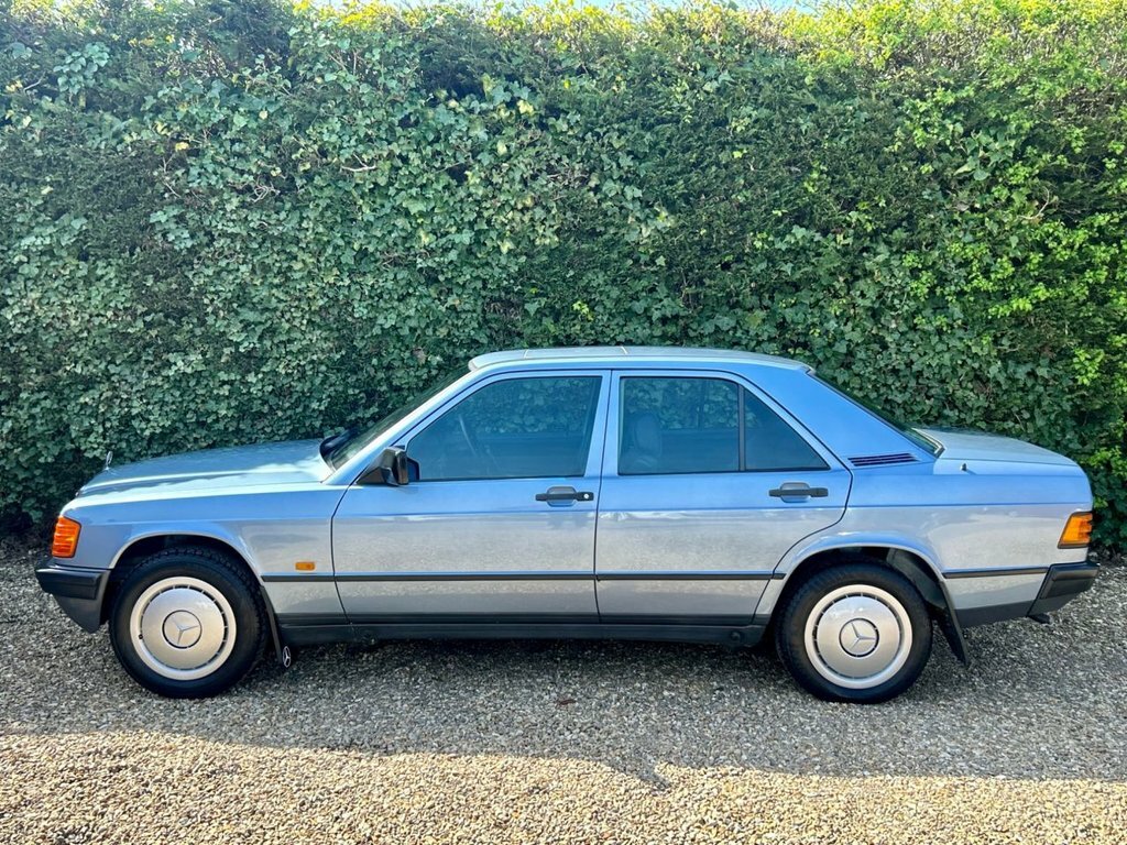 Mercedes-Benz 190 D 1987 115,000 Miles Blue #4
