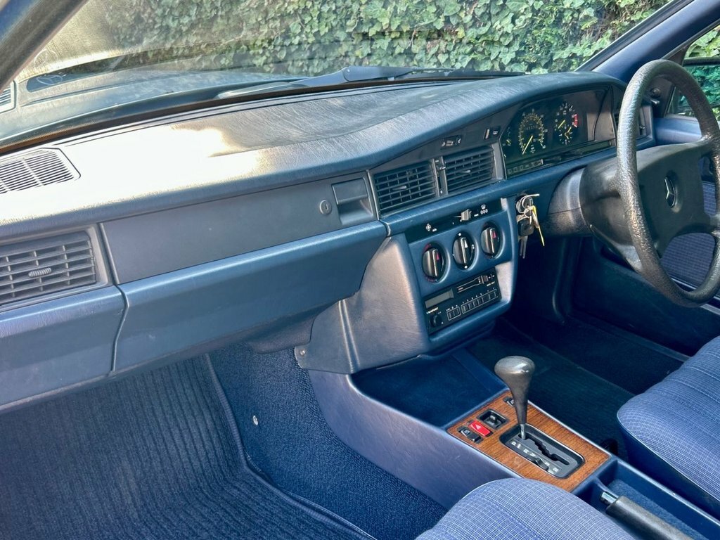 Mercedes-Benz 190 D 1987 115,000 Miles Blue #30