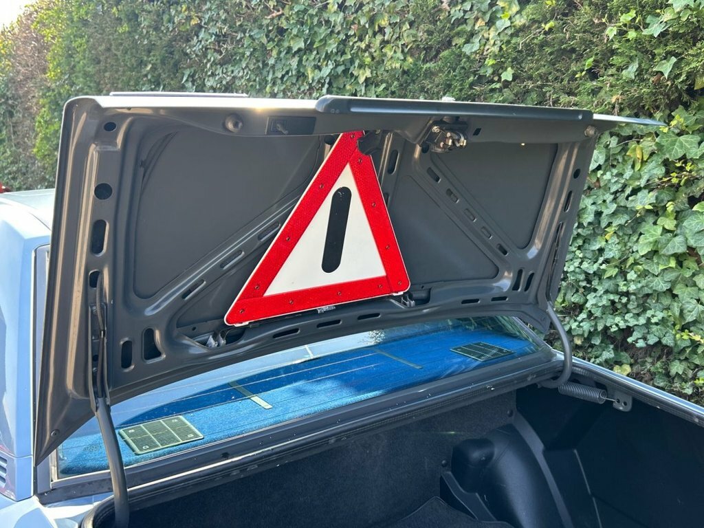 Mercedes-Benz 190 D 1987 115,000 Miles Blue #41