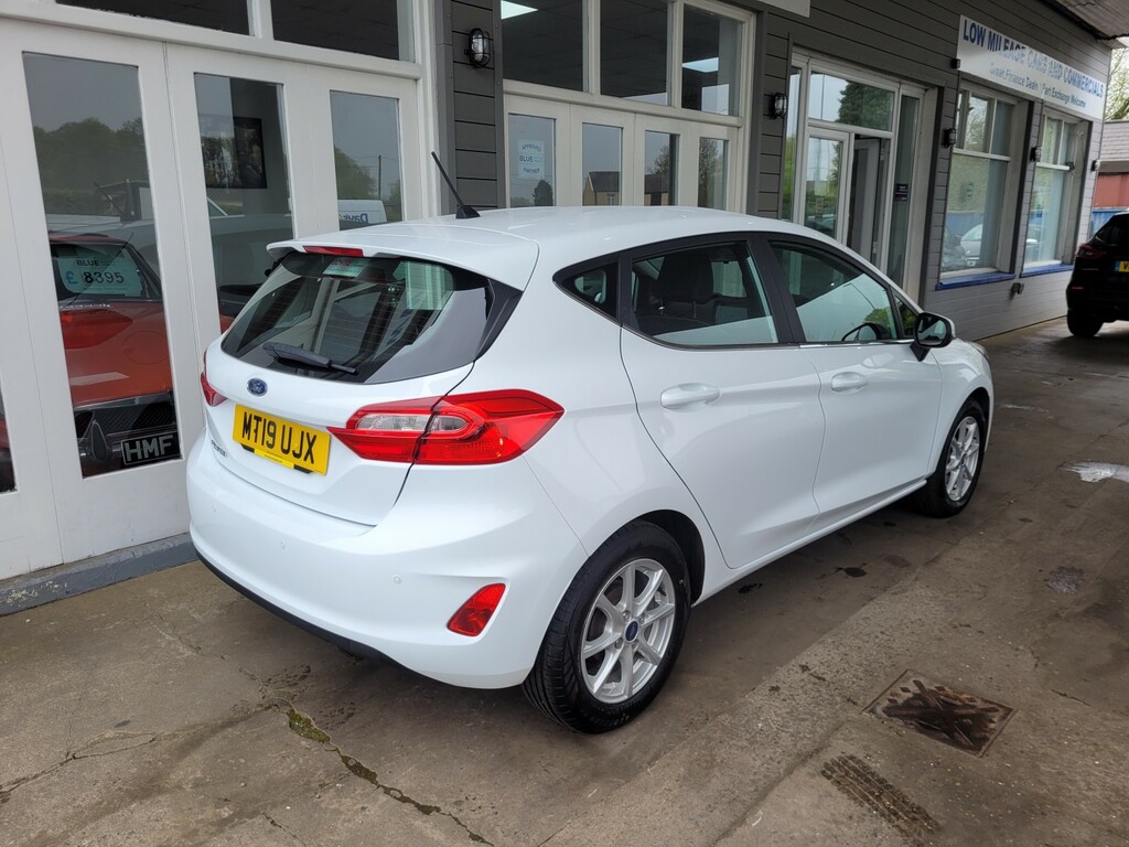 Ford Fiesta Hatchback 1.1 Ti-vct Zetec 201919 MT19UJX White #4