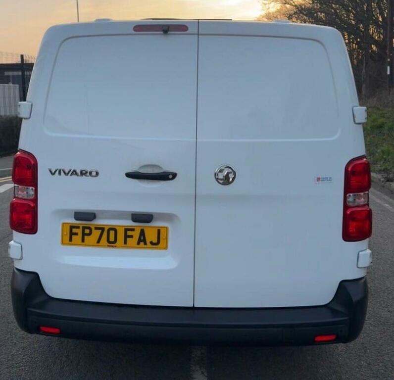 Vauxhall Vivaro Panel Van 2.0 Turbo D 3100 Dynamic L2 H1 Euro 6 S FP70FAJ White #6