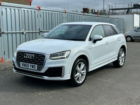 Audi Q2 Tfsi S Line White