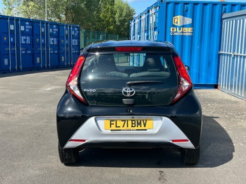 Toyota Aygo Vvt-i X-play Tss FL71BMV Black #5