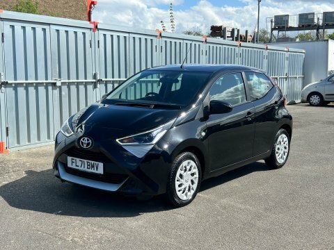 Toyota Aygo Vvt-i X-play Tss Black