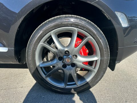 Porsche Cayenne Cayenne Red #14