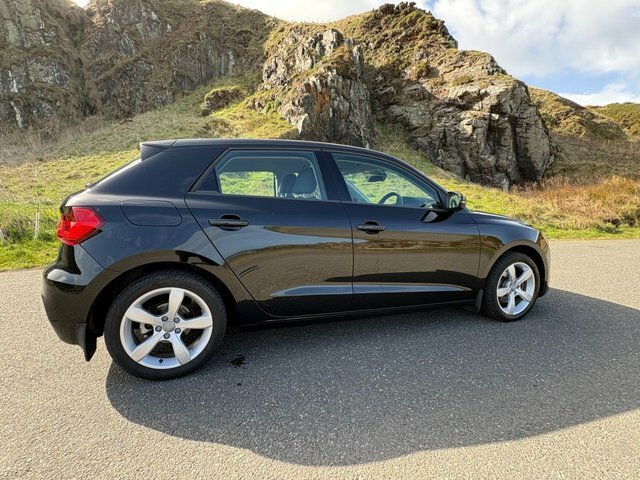 Audi A1 1.0 Tfsi 30 Sport Sportback Euro Black #4