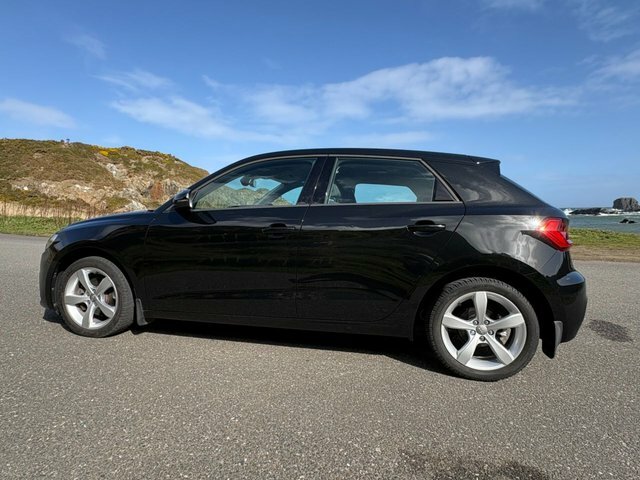 Audi A1 1.0 Tfsi 30 Sport Sportback Euro Black #5