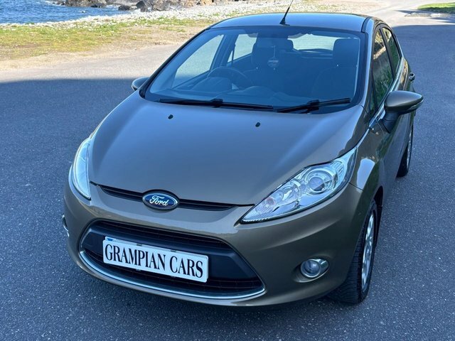 Ford Fiesta 1.25 Zetec Hatchback 129 G Km 8 SY12OLA Brown #2
