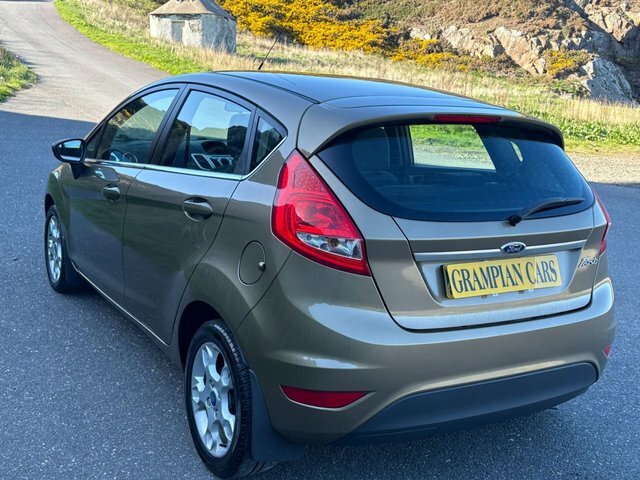 Ford Fiesta 1.25 Zetec Hatchback 129 G Km 8 SY12OLA Brown #5